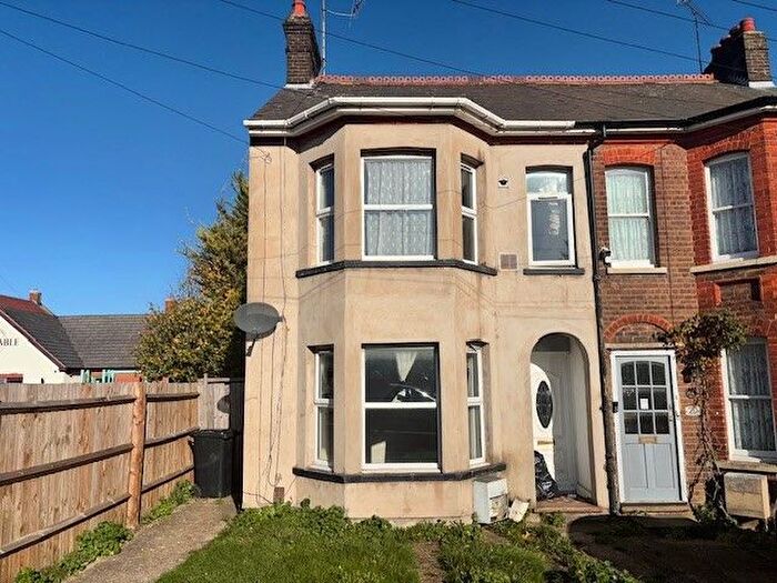4 Bedroom Terraced House To Rent In Luton Road, Dunstable, LU5