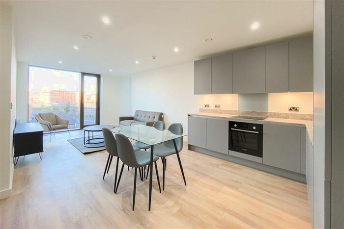 2 Bedroom Apartment To Rent In Oxygen Tower, M1