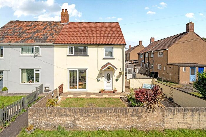 3 Bedroom Semi-Detached House For Sale In Manship Green, Shepton Mallet, BA4