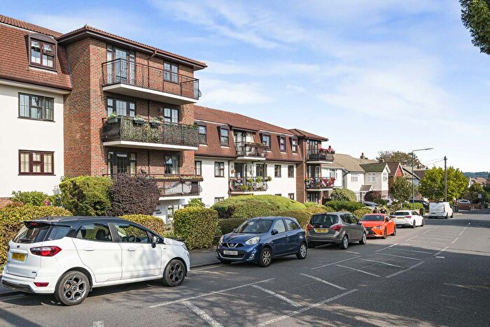 2 Bedroom Retirement Property For Sale In Ascot Court, Parkhill Road, Bexley, DA5