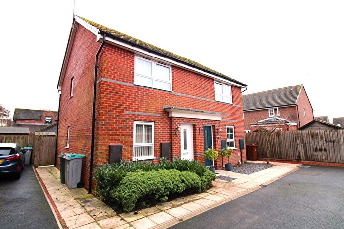 2 Bedroom Semi-Detached House To Rent In Trail View, Farnsfield, Newark, Nottinghamshire, NG22