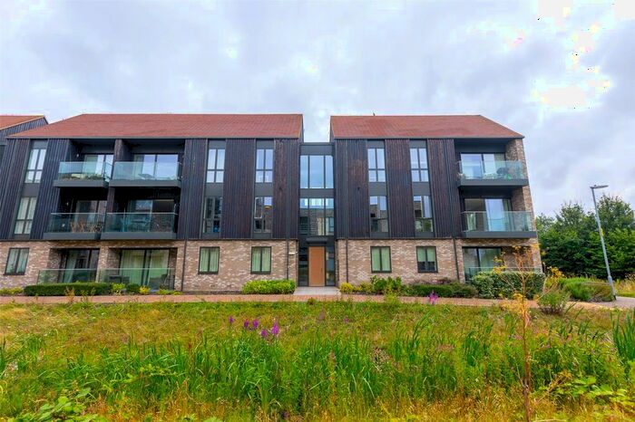2 Bedroom Flat To Rent In Knightly Avenue, Cambridge, Cambridgeshire, CB2