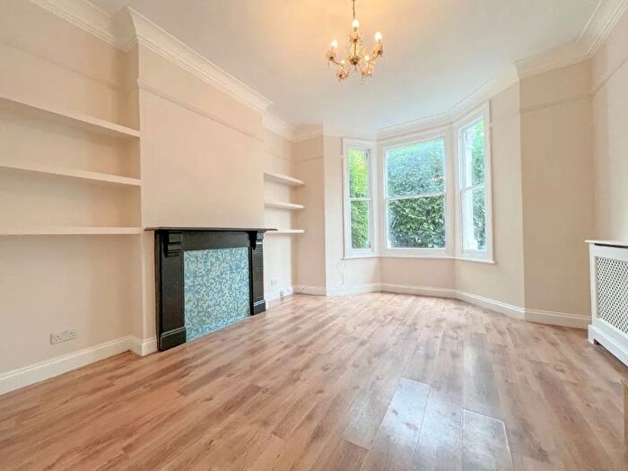 2 Bedroom Flat To Rent In Macroom Road, Maida Vale, W9