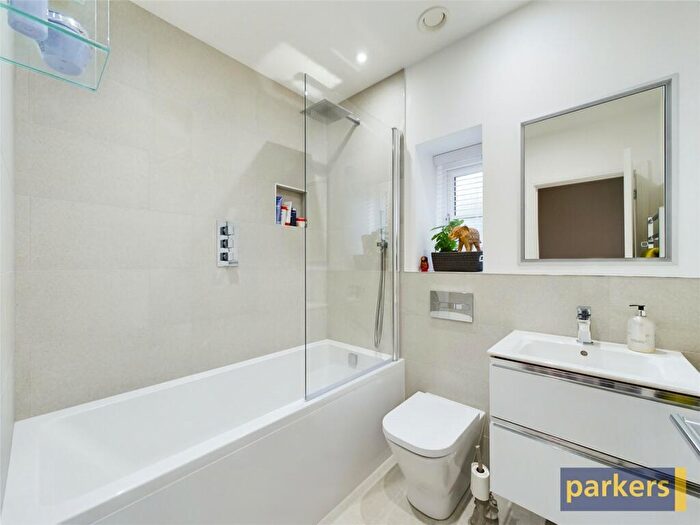 2 Bedroom Semi-Detached House For Sale In Gardeners Copse, Sonning Common, Reading, Oxfordshire, RG4