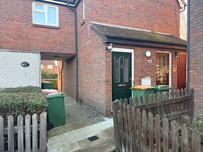 1 Bedroom Flat To Rent In Barry Road, Beckton, E6