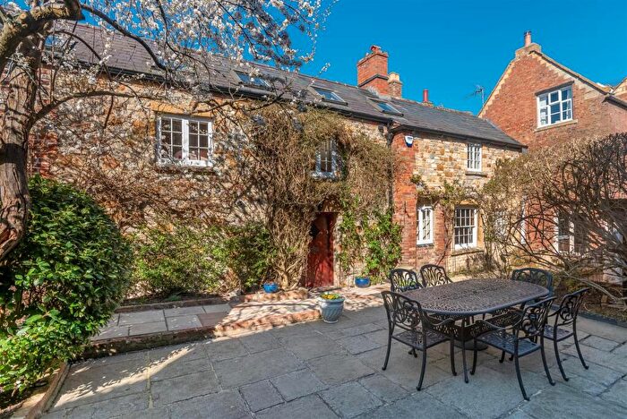 4 Bedroom Character Property For Sale In West Street, Shipston-on-Stour, CV36