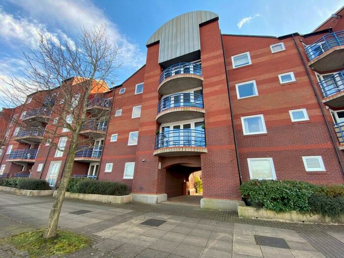 2 Bedroom Flat To Rent In Princes Reach, Ashton-on-Ribble, Preston, PR2