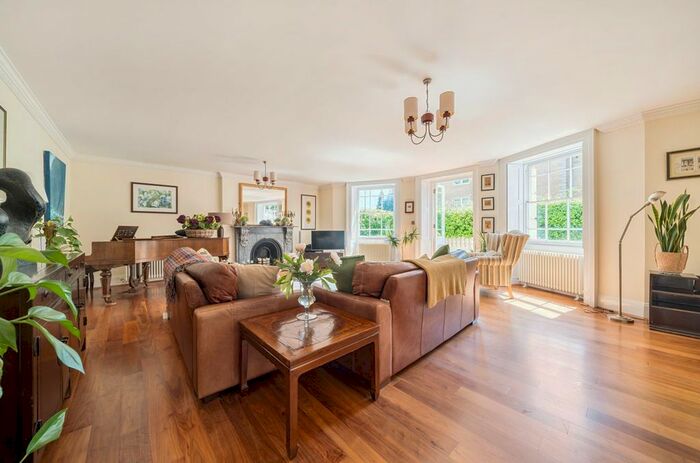 3 Bedroom Flat To Rent In Calverley Park Gardens, Calverley Mansions, TN1