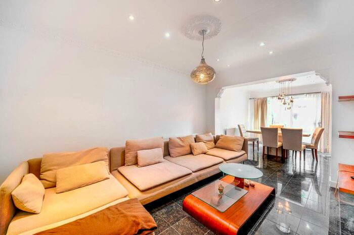 4 Bedroom Detached House To Rent In Wembley Hill Road, Wembley Park, Wembley, HA9