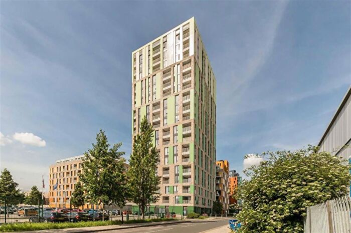 1 Bedroom Flat To Rent In Telcon Way, London, SE10