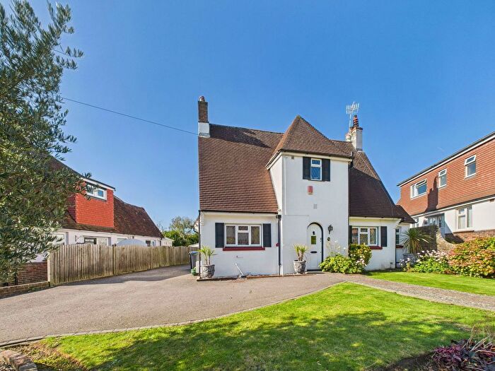 3 Bedroom Detached House For Sale In The Drive, Shoreham By Sea, BN43