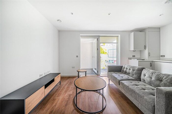 2 Bedroom Apartment To Rent In Roxborough Road, Harrow, HA1