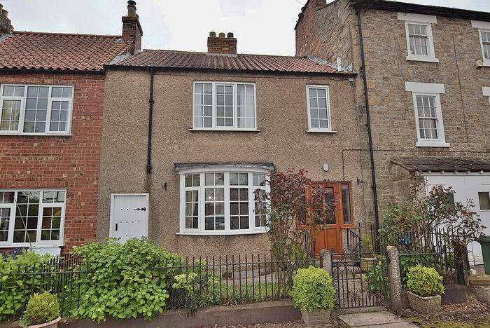 3 Bedroom Cottage For Sale In Southside, Scorton, DL10