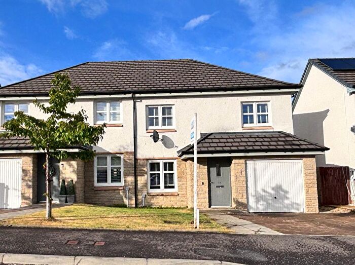 3 Bedroom Semi-Detached House For Sale In Mcdonald Street, Dunfermline, KY11