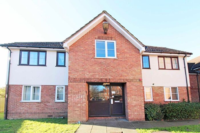 2 Bedroom Flat To Rent In Sundew Court, Wembley, HA0