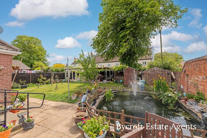 4 Bedroom Detached House For Sale In Bower Close, Potter Heigham, NR29