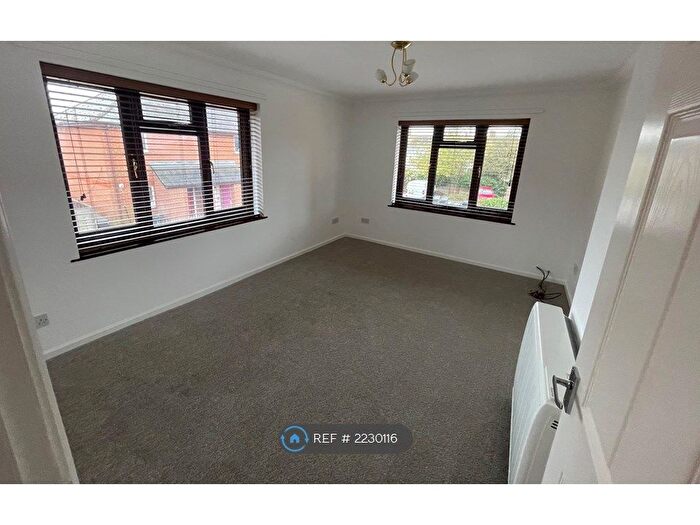 1 Bedroom Flat To Rent In Regents Court, Southminster, CM0