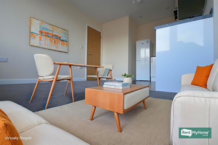 2 Bedroom Flat To Rent In Burleys Way, Leicester, LE1