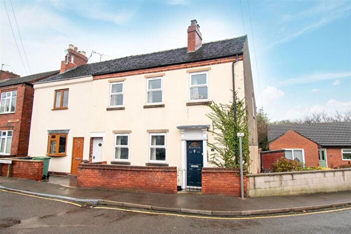 3 Bedroom Semi Detached House For Sale In Beighton Street, Ripley, DE5