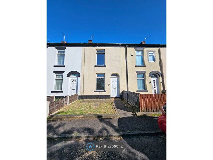2 Bedroom Terraced House To Rent In Waterfold Lane, Bury, BL9