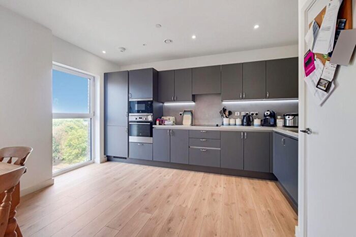 2 Bedroom Flat For Sale In Ironworks Way, Plaistow, London, E13