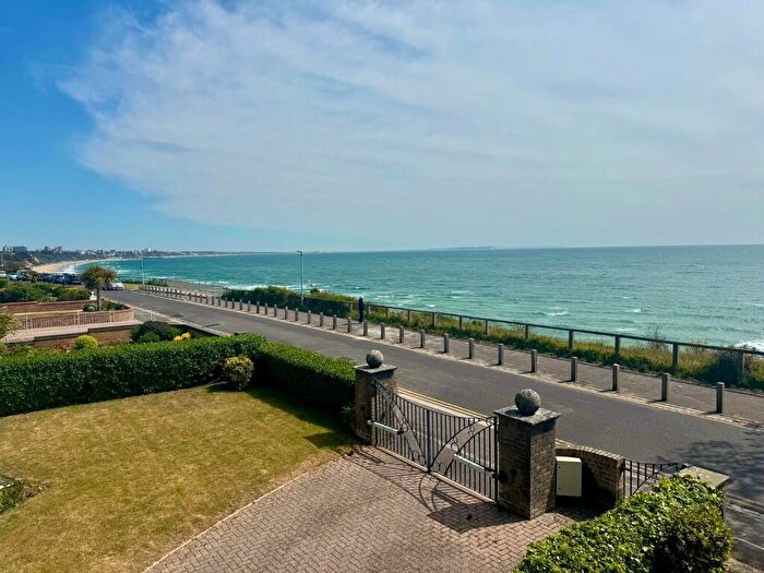 3 Bedroom Apartment For Sale In Cliff Drive, Poole, Dorset, BH13