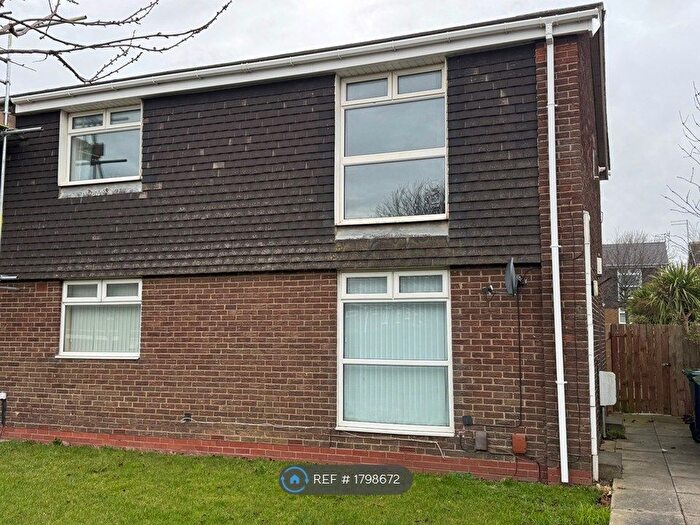 2 Bedroom Flat To Rent In Ryhope Leechmere, Sunderland, SR2