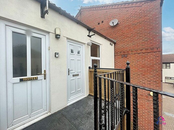 1 Bedroom Flat For Sale In St. Johns Court, Grantham, NG31