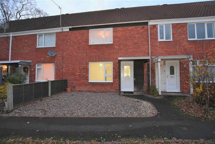 2 Bedroom Property To Rent In Greystone Close, Redditch B98