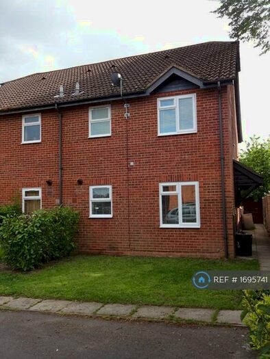 1 Bedroom Semi-Detached House To Rent In Dunaways Close, Earley, Reading, RG6