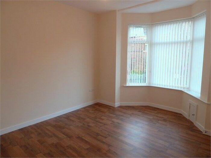 3 Bedroom Terraced House To Rent In James Street, Radcliffe, M26