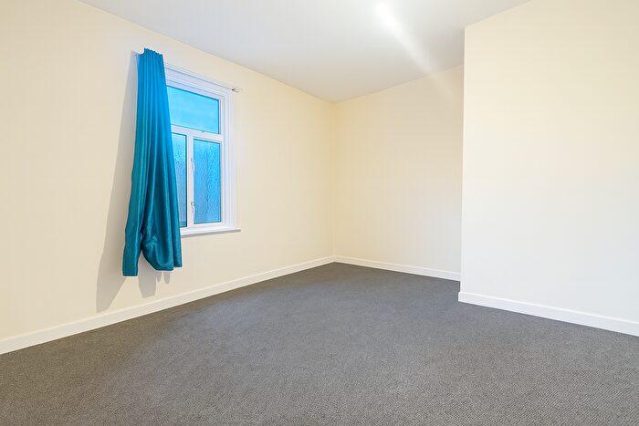 1 Bedroom Studio To Rent In Plumstead High Street, London, SE18