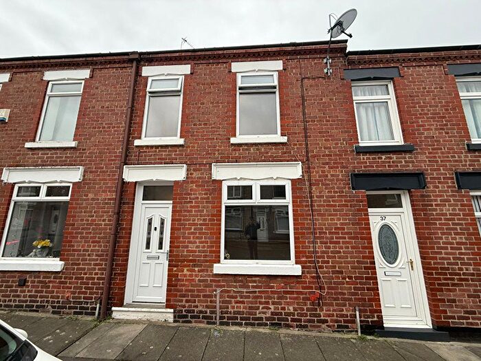 2 Bedroom Property To Rent In Cartmel Terrace, Darlington, DL3