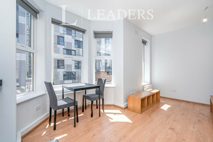 1 Bedroom Apartment To Rent In Commercial Road, Southampton, SO15