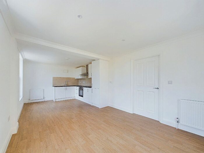 2 Bedroom Flat To Rent In Footscray Road, London, Greater London, SE9