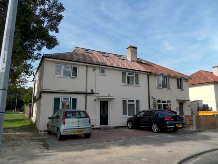 Studio To Rent In Peverel Road, Cambridge CB5