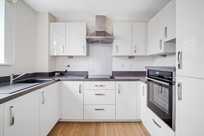 1 Bedroom Retirement Property To Rent In Endless Street, Salisbury, Wiltshire, SP1
