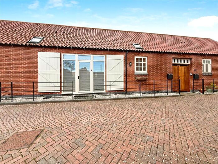 2 Bedroom Bungalow For Sale In Ash Tree Way, Bassingham, Lincoln, Lincolnshire, LN5