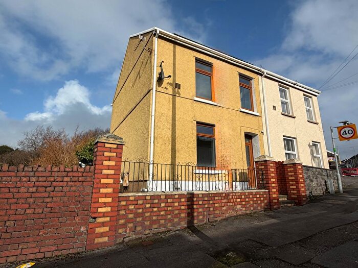 3 Bedroom Semi Detached House For Sale In Glyncoed Terrace, Llanelli, SA15