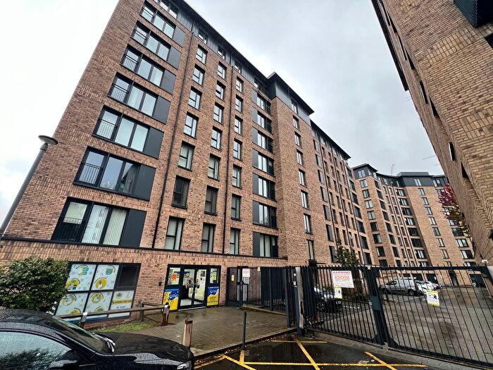 2 Bedroom Flat To Rent In Lexington Gardens, Birmingham, B15