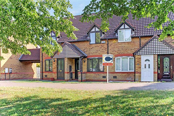 2 Bedroom Terraced House To Rent In Dulverton Drive, Furzton, MK4