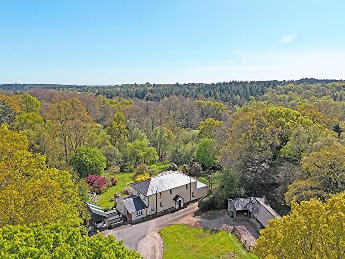 4 Bedroom Detached House For Sale In Ringwood Road, Stoney Cross, Lyndhurst, SO43