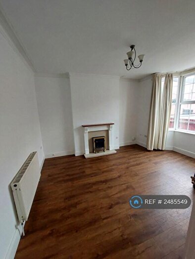 2 Bedroom Terraced House To Rent In Heneage Road, Grimsby, DN32