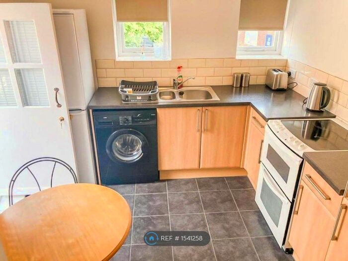 Studio To Rent In Warwick, Warwick, CV34