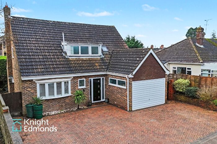 5 Bedroom Detached House For Sale In White Rock Place, Maidstone, ME16