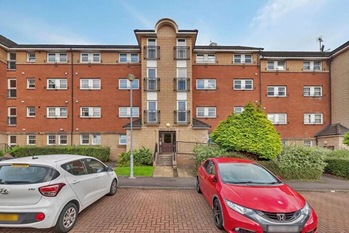 3 Bedroom Flat For Sale In Pleasance Street, Shawlands, Glasgow, G43