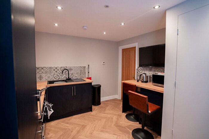 1 Bedroom Flat To Rent In Room Lower Park Street, Stapleford, NG9