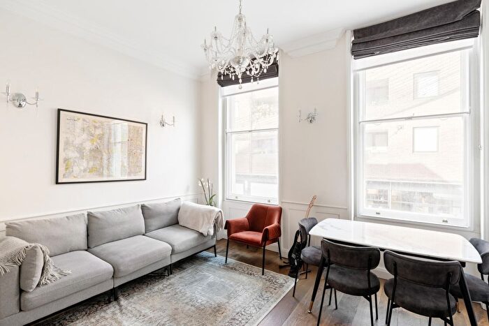 1 Bedroom Flat For Sale In Earlham Street, WC2H