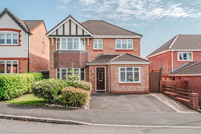 4 Bedroom Detached House For Sale In Burgh Wood Way, Chorley, PR7