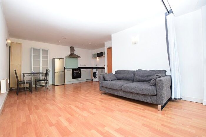 2 Bedroom Property To Rent In Cavendish Street, Sheffield, S3